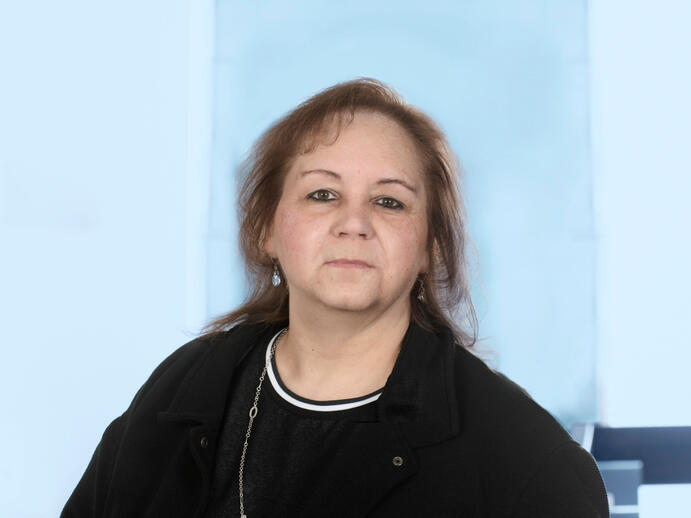 Birgit Stevens - ventas y procesamiento de pedidos